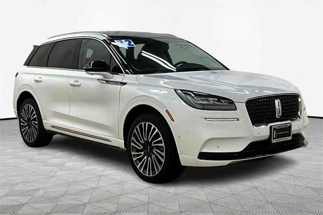 Photo of 2022 Pristine White Lincoln Corsair