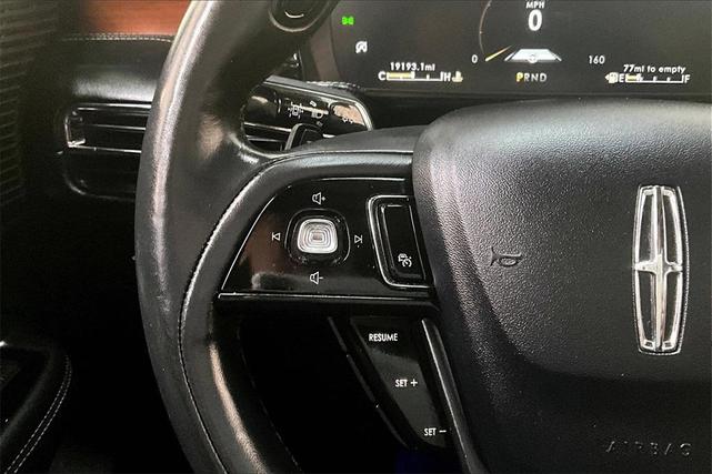Photo of 2022 Pristine White Lincoln Corsair
