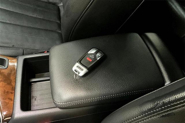 Photo of 2019 Ibis White Audi A4