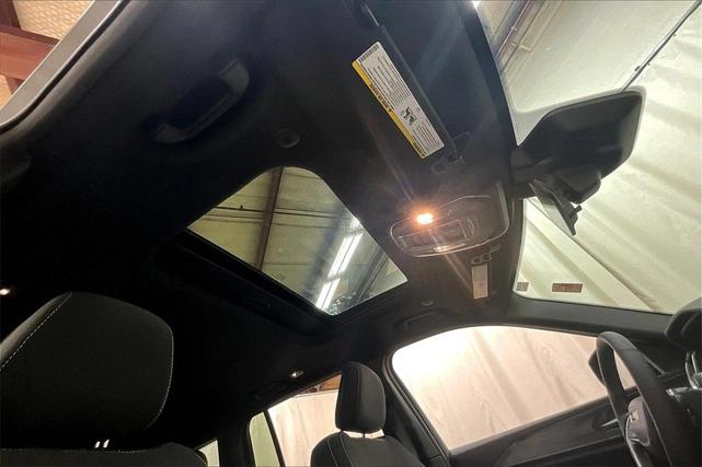 Photo of 2025 Diamond Black Jeep Grand Cherokee