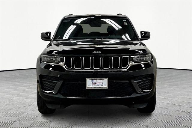 Photo of 2025 Diamond Black Jeep Grand Cherokee