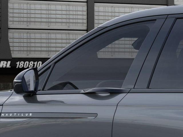 Photo of 2025 Gray Metallic Lincoln Nautilus