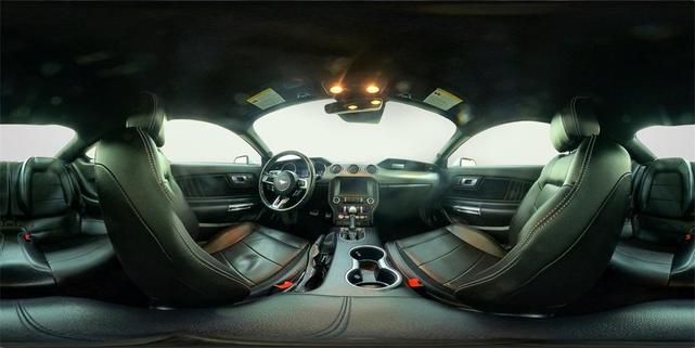 Photo of 2018 Ingot Silver Ford Mustang