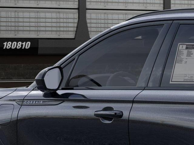 Photo of 2025 Infinite Black Metallic Lincoln Corsair