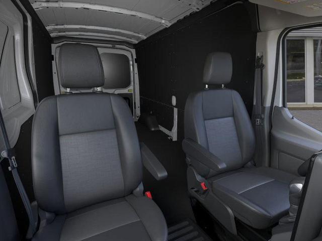 Photo of 2025 Oxford White Ford Transit-150