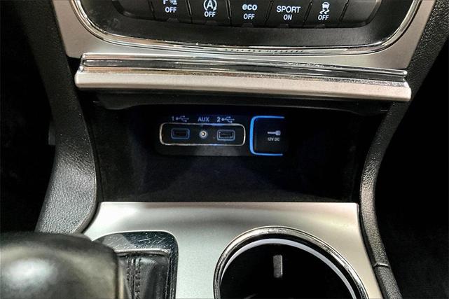 Photo of 2018 Diamond Black Jeep Grand Cherokee