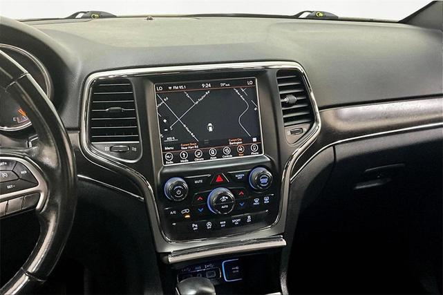 Photo of 2018 Diamond Black Jeep Grand Cherokee