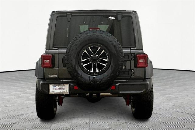 Photo of 2025 Granite Crystal Clearcoat Metallic Jeep Wrangler