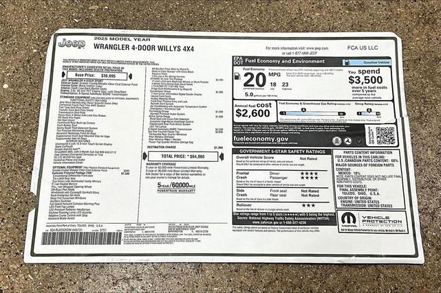 Photo of 2025 Granite Crystal Clearcoat Metallic Jeep Wrangler