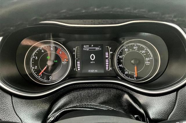 Photo of 2020 Slate Blue Pearlcoat Jeep Cherokee