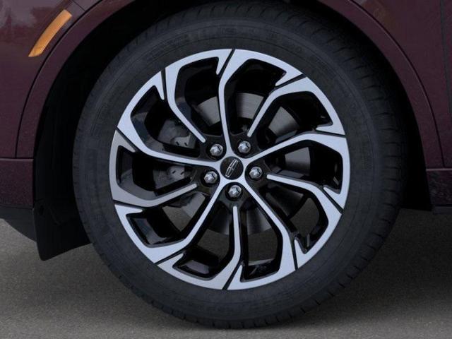 Photo of 2025 Diamond Red Lincoln Nautilus