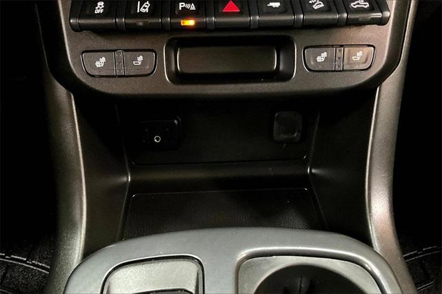 Photo of 2021 Onyx Black GMC Canyon