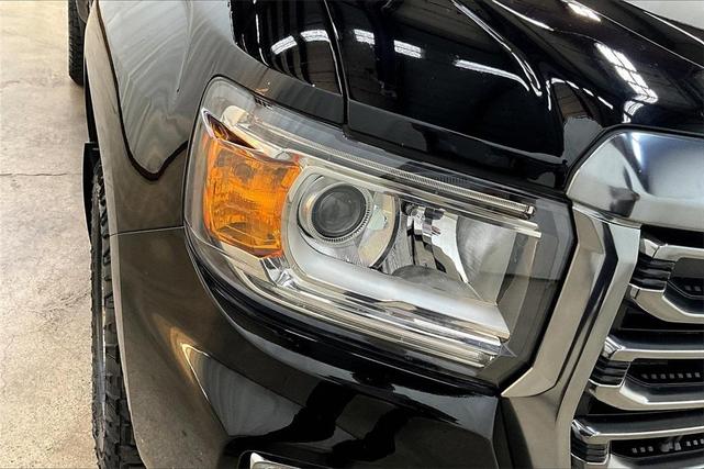 Photo of 2021 Onyx Black GMC Canyon