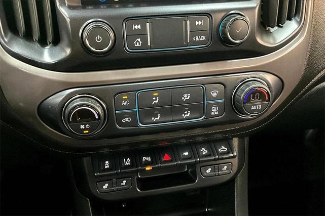 Photo of 2021 Onyx Black GMC Canyon