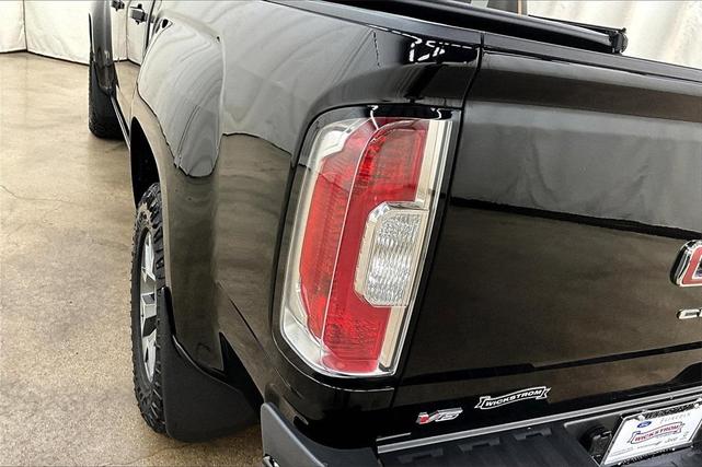 Photo of 2021 Onyx Black GMC Canyon