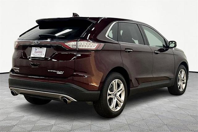 Photo of 2018 Burgundy Velvet Metallic Tinted Clearcoat Ford Edge