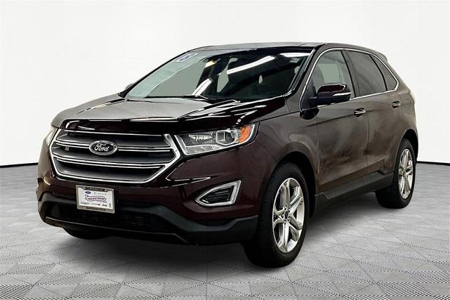 Photo of 2018 Burgundy Velvet Metallic Tinted Clearcoat Ford Edge
