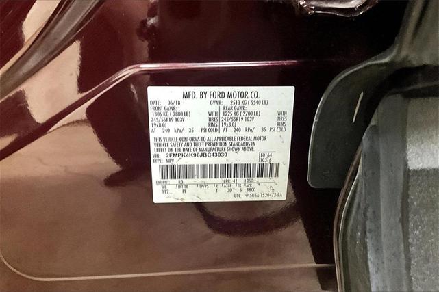 Photo of 2018 Burgundy Velvet Metallic Tinted Clearcoat Ford Edge