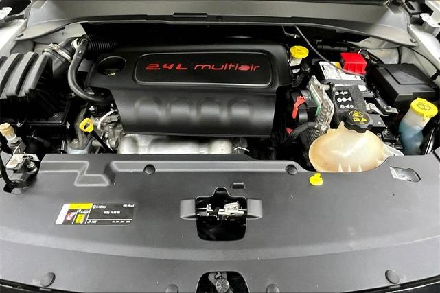 Photo of 2022 Bright White Clearcoat Jeep Compass