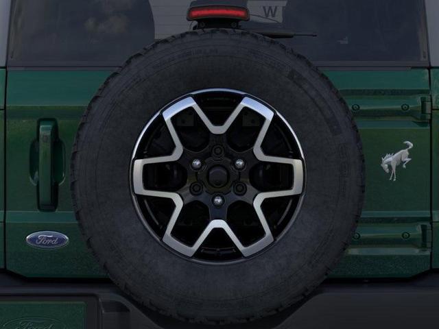 Photo of 2025 Eruption Green Metallic Ford Bronco