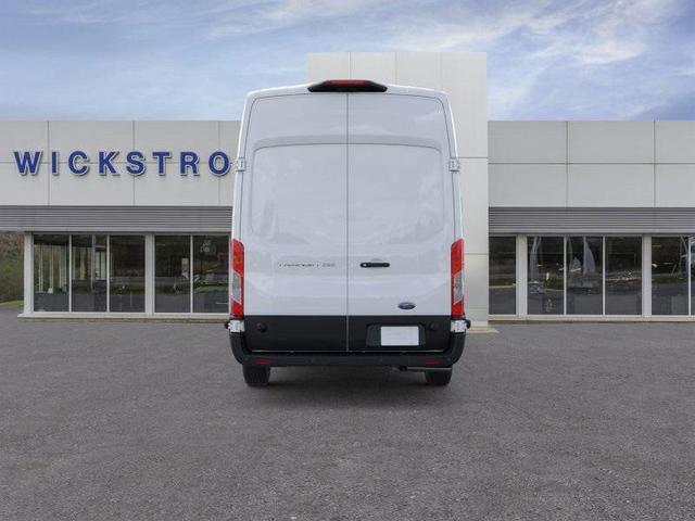 Photo of 2025 Oxford White Ford Transit-250