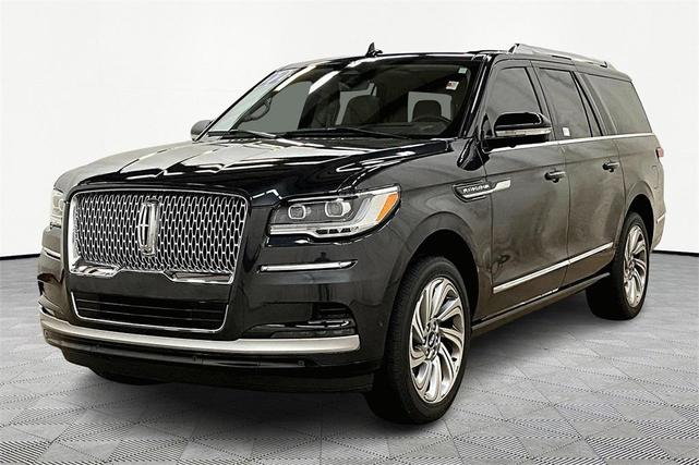 2022 Lincoln Navigator L