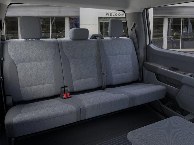 Photo of 2025 Oxford White Ford F-350