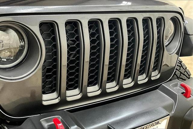 Photo of 2021 Granite Crystal Clearcoat Metallic Jeep Gladiator