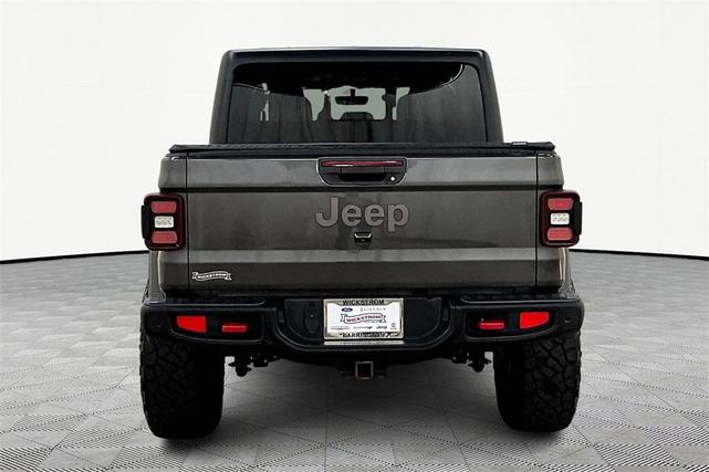Photo of 2021 Granite Crystal Clearcoat Metallic Jeep Gladiator