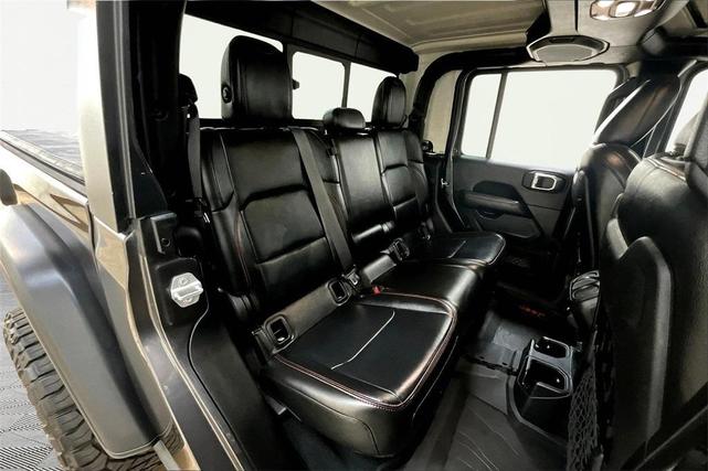 Photo of 2021 Granite Crystal Clearcoat Metallic Jeep Gladiator