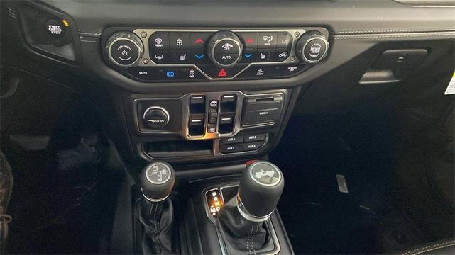 Photo of 2025 41 Jeep Wrangler 4xe