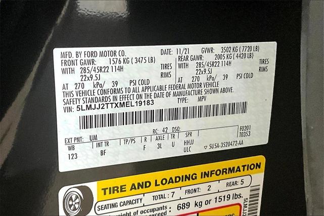 Photo of 2021 Black Lincoln Navigator