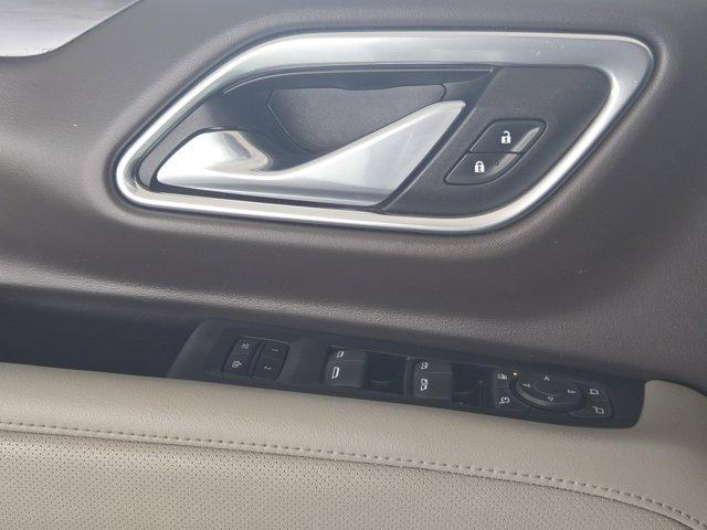 Photo of 2021 White Frost Tri-Coat GMC Yukon