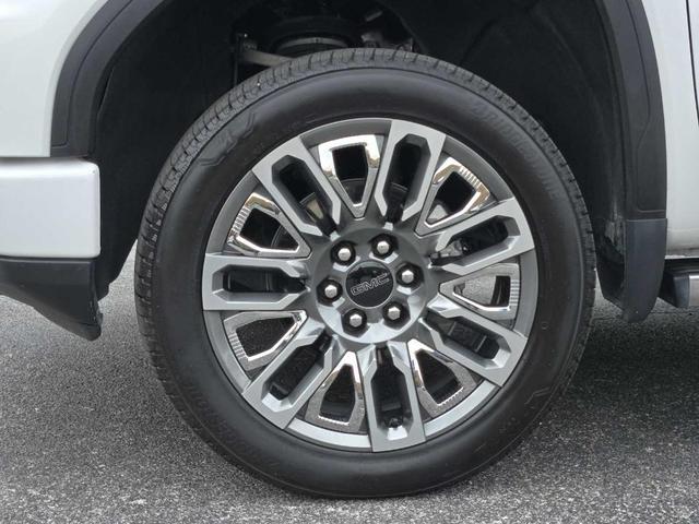 Photo of 2023 White Frost Tri-Coat GMC Sierra 1500