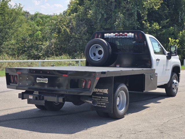 Photo of 2025 Summit White Chevrolet Silverado 3500