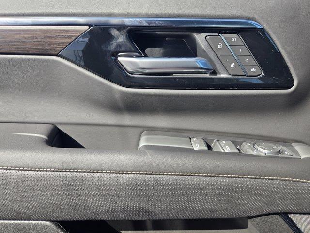 Photo of 2025 Lakeshore Blue Metallic Chevrolet Tahoe
