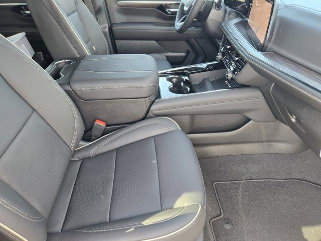 Photo of 2025 Lakeshore Blue Metallic Chevrolet Tahoe