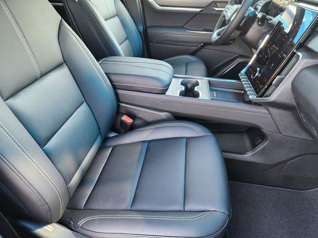 Photo of 2025 Ebony Twilight Metallic GMC Acadia