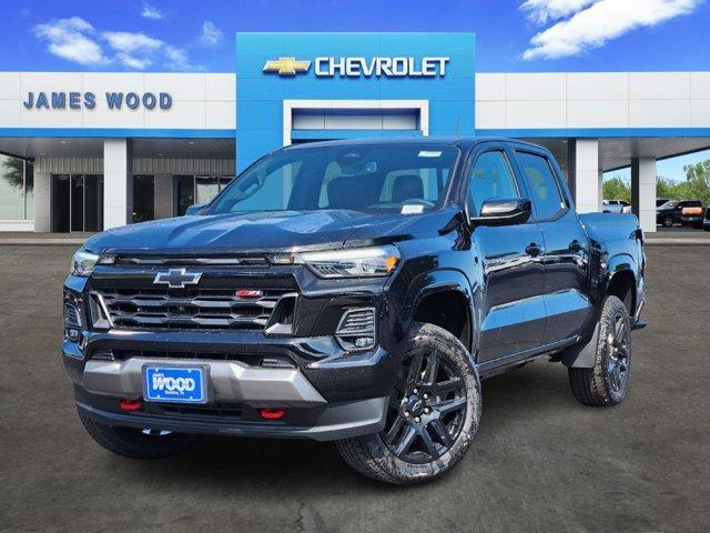Photo of 2025 Black Chevrolet Colorado