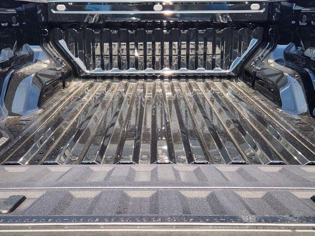 Photo of 2025 Black Chevrolet Colorado