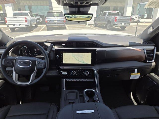Photo of 2025 Summit White GMC Sierra 2500