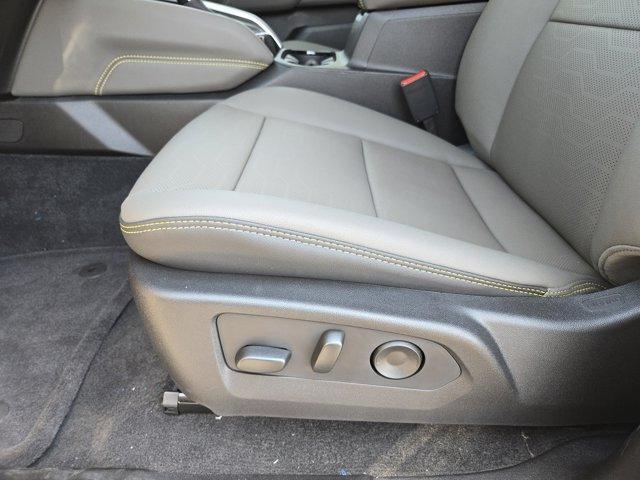 Photo of 2026 White Sand Chevrolet Colorado