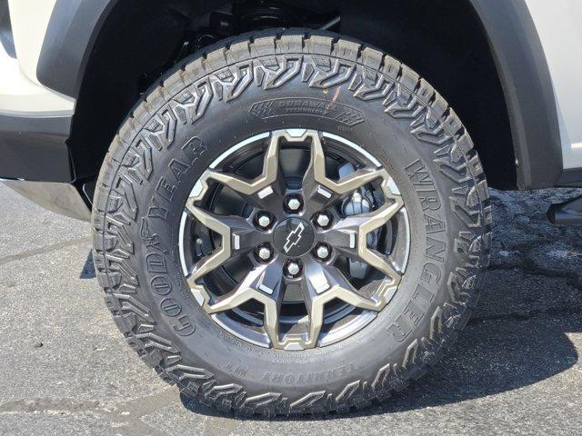 Photo of 2026 White Sand Chevrolet Colorado