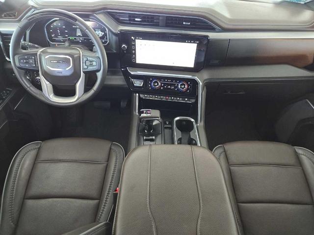 Photo of 2024 Summit White GMC Sierra 1500