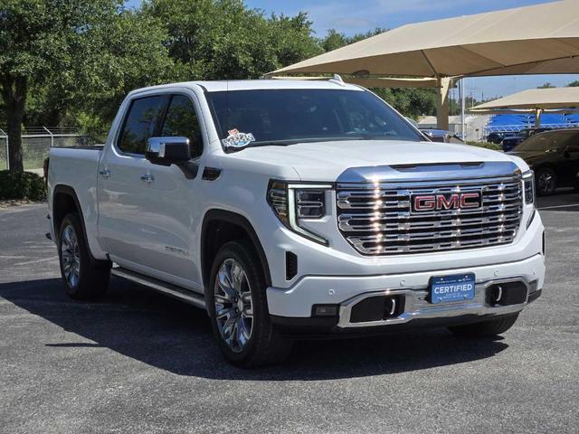 Photo of 2024 Summit White GMC Sierra 1500