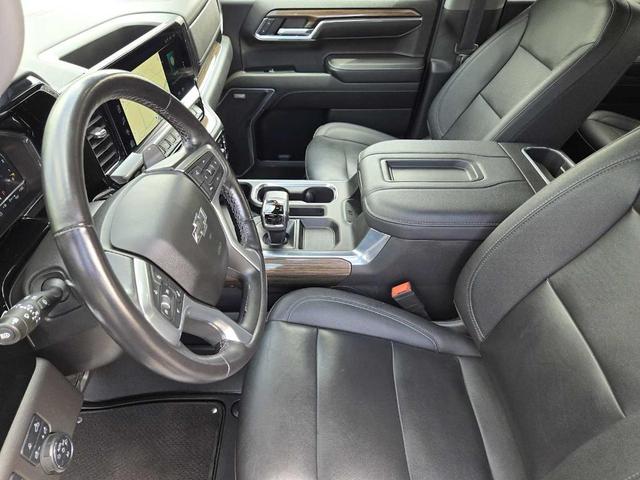 Photo of 2022 Glacier Blue Metallic Chevrolet Silverado 1500