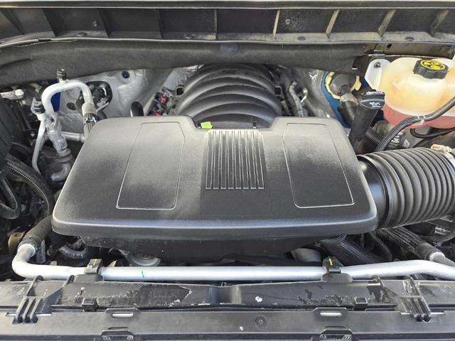 Photo of 2022 Glacier Blue Metallic Chevrolet Silverado 1500