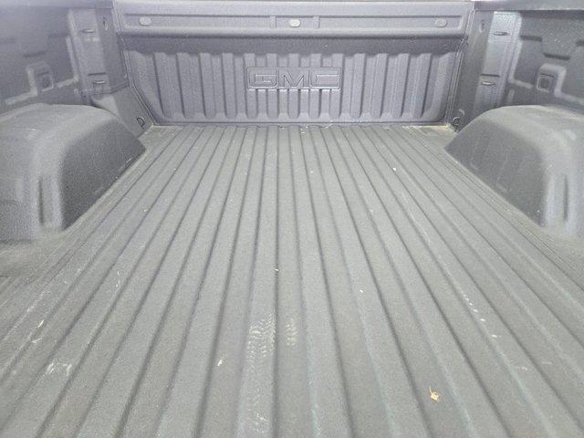Photo of 2022 Quicksilver Metallic GMC Sierra 1500