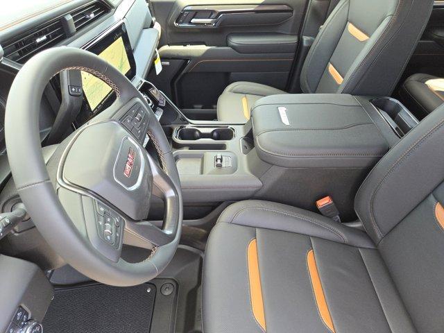 Photo of 2025 Onyx Black GMC Sierra 2500