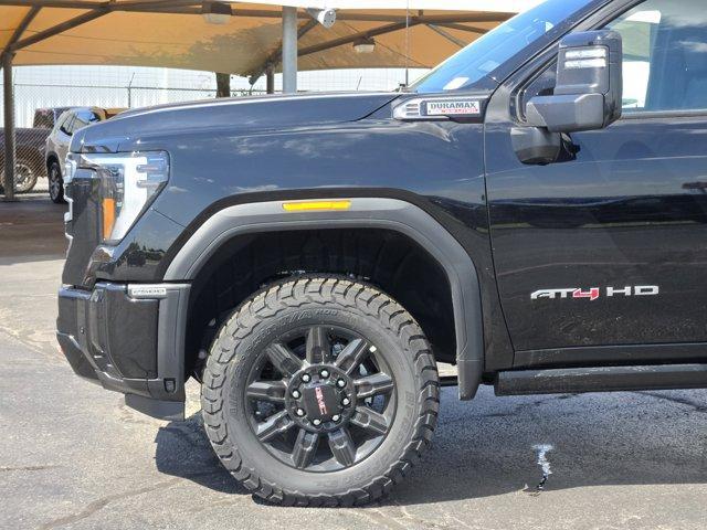 Photo of 2025 Onyx Black GMC Sierra 2500